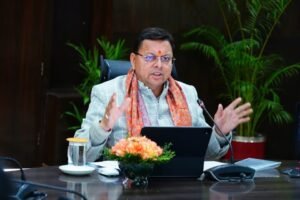 पौड़ी गढ़वाल में आयोजित कार्यक्रम में पहुंचे मुख्यमंत्री धामी