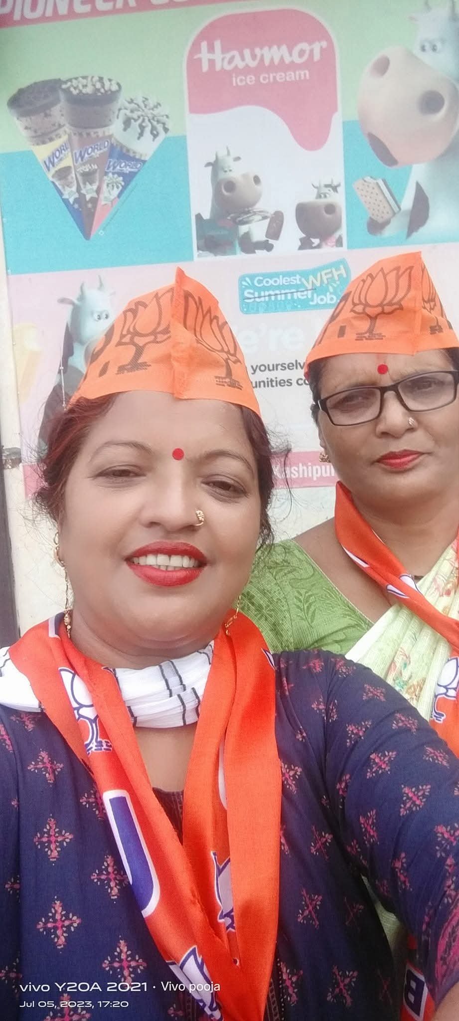 पूजा शर्मा का मंडल अध्यक्ष बनने पर भव्य स्वागत 