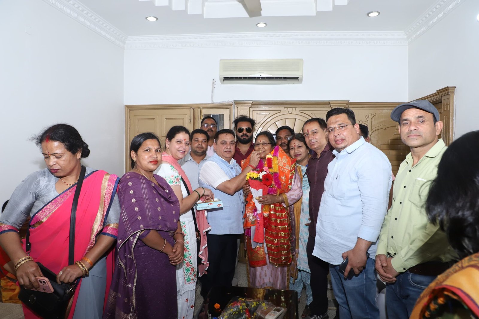 महापौर दीपक बाली ने कहा कि सीमा चौहान पार्टी की जुझारु और कर्मठ कार्यकर्ता