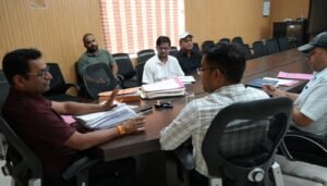 जिला सभागार में जनपद स्तरीय स्कूटनी समिति की बैठक आयोजित