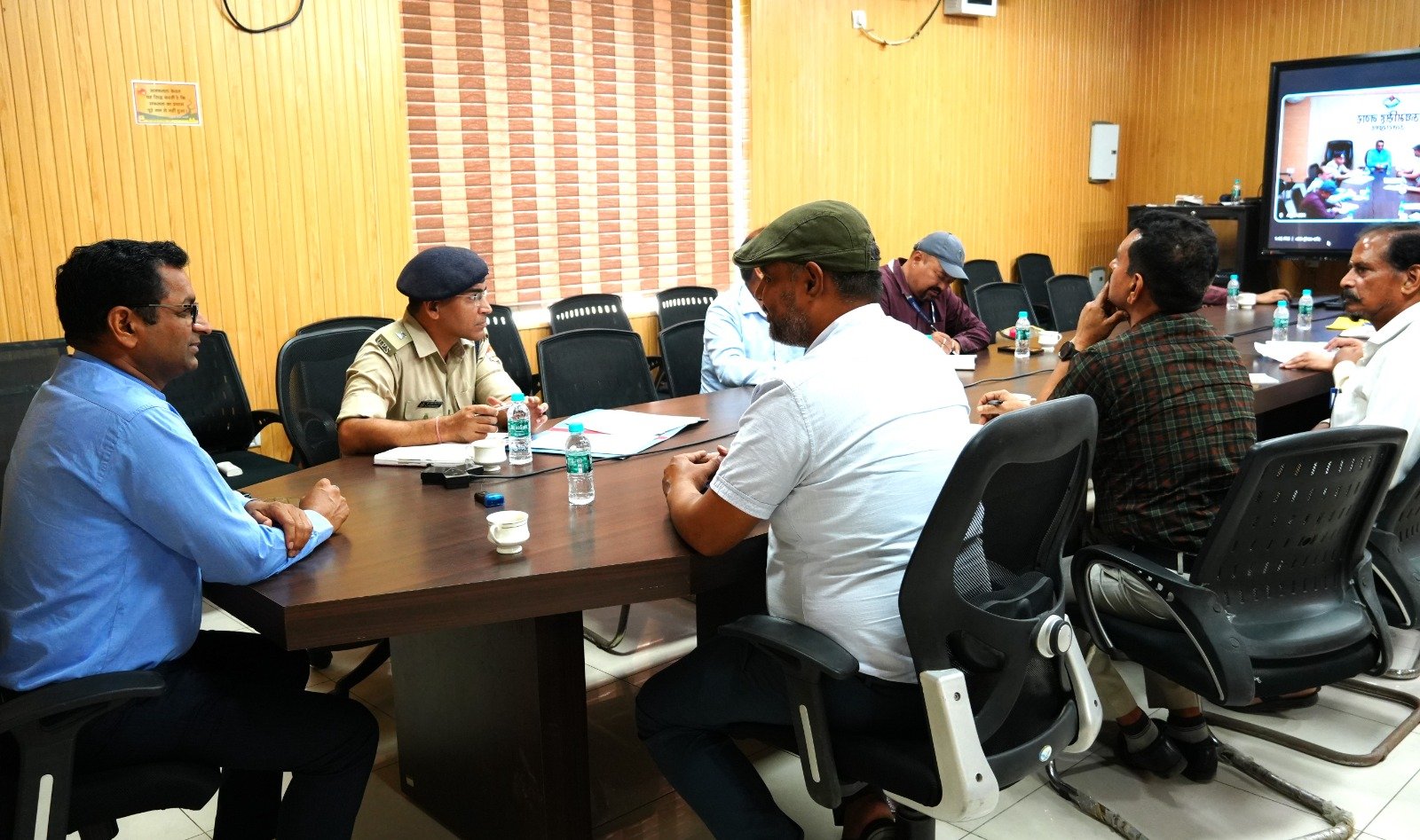 परीक्षा को शान्तिपूर्ण तथा पारदर्शिता से सम्पन्न कराने हेतु जनपद में 06 परीक्षा केन्द्र बनाये