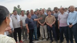 महापौर दीपक बाली के नेतृत्व में उमड़ा जनसैलाब