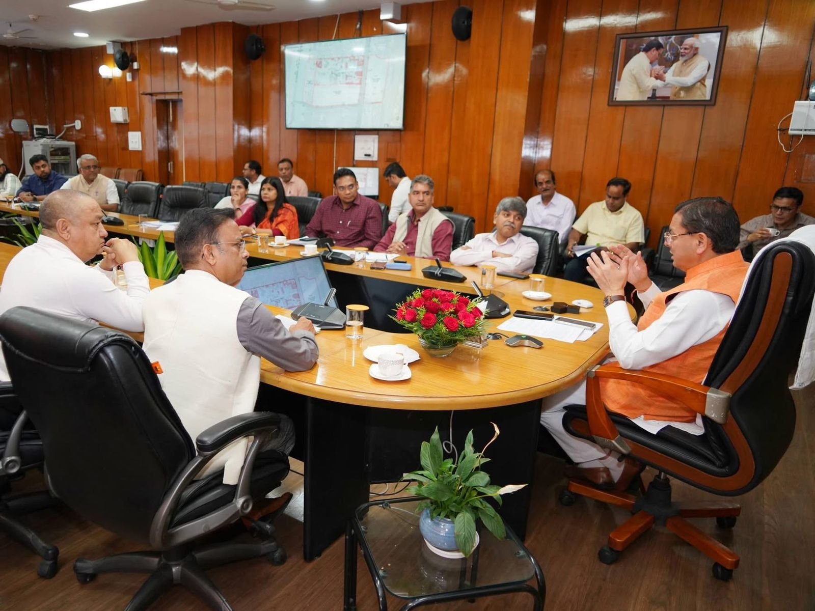 मुख्यमंत्री ने कहा कि उत्तराखण्ड केवल आस्था और अध्यात्म की भूमि नहीं, बल्कि ऋषियों, ज्ञान और वैज्ञानिक चिंतन की भी भूमि रही है
