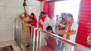 मोदी जी के 12 साल बेमिसाल सेवा कार्यकाल पूर्ण होने पर विशेष पूजा-अर्चना
