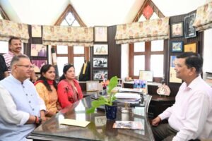 जनसंपर्क, वरिष्ठ नागरिकों एवं बुद्धिजीवियों से किया संवाद