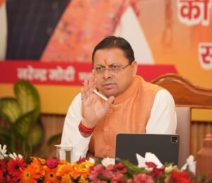बनबसा रेलवे स्टेशन पर गाड़ी संख्या 15093/15094 अमृतसर–टनकपुर एक्सप्रेस के ठहराव को स्वीकृति प्रदान कर दी