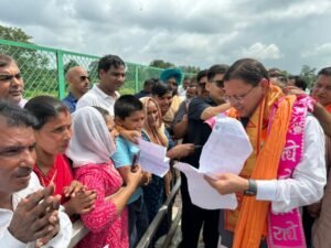 मुख्यमंत्री ने कहा कि राज्य सरकार सरलीकरण,समाधान और संतुष्टि के मंत्र के साथ कार्य कर रही