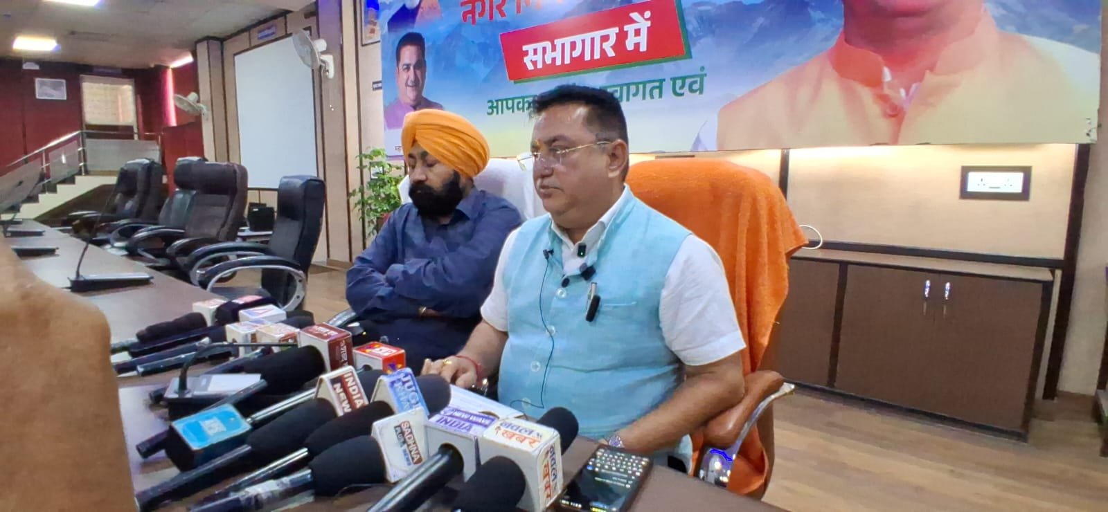 एसआईआर पर कांग्रेस फैला रही है भ्रम, चुनाव आयोग की सफाई से सामने आया सच : महापौर दीपक बाली